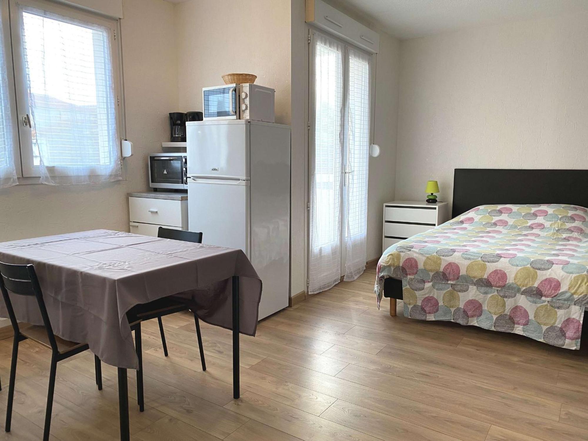 Studio Renove Avec Balcon, Proche Commerces, Wifi Et Cellier Privatif - Balaruc-Les-Bains. - Fr-1-553-13 Εξωτερικό φωτογραφία